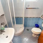 Luka 5 Min Walk To The Beach, 5 Min To The Village Apartman