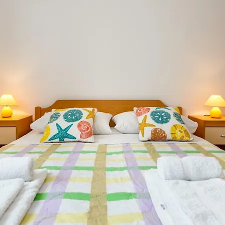 Apartman Luka 5 Min Walk To The Beach, 5 Min To The Village *